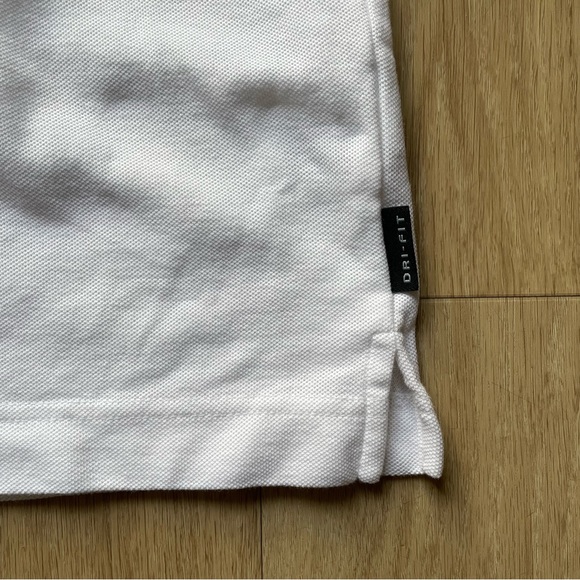 Nike Golf Dri-FIT men’s white Ballantine’s Scotch polo, size medium - Picture 8 of 9